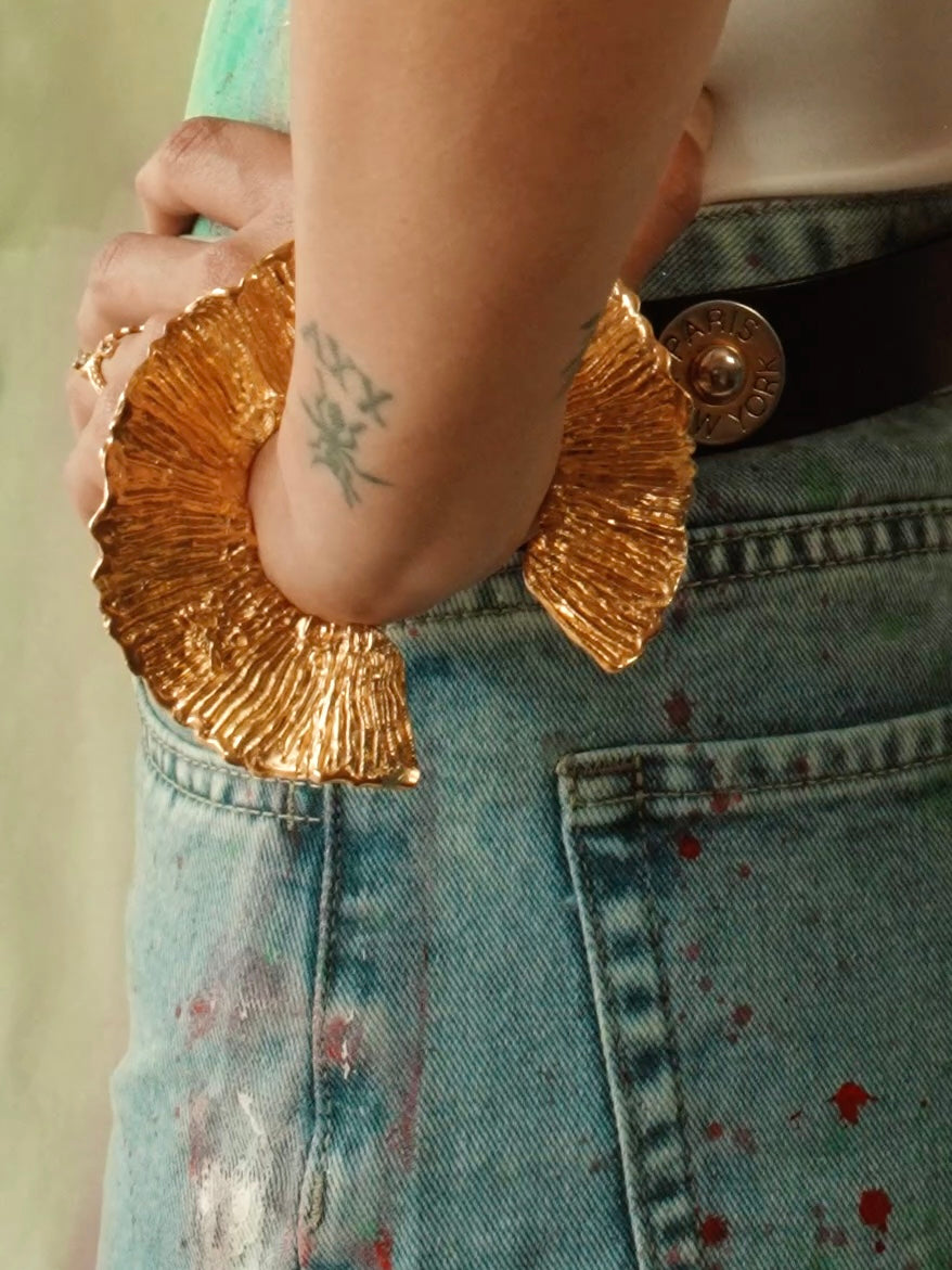 The Ruffle Cuff
